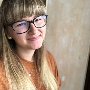 Meet your Posher, Leah